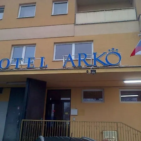 Arko 3*