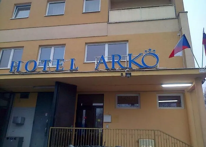 Arko 3*