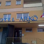 Arko 3*